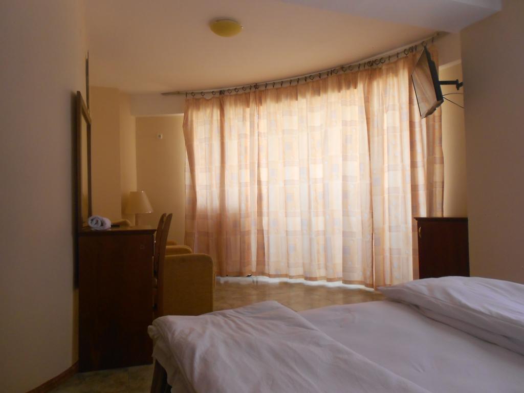 Montenegrin Innオフリド エクステリア 写真